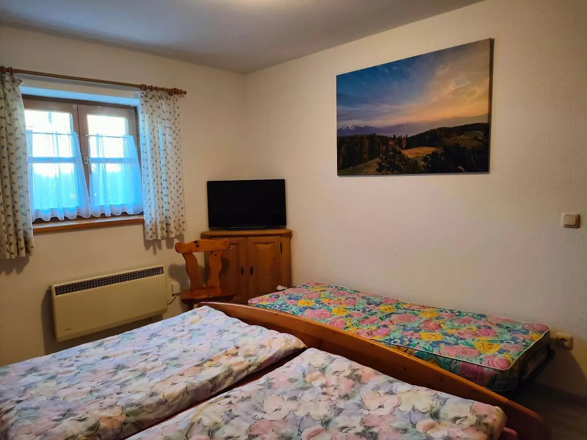 Schmidtler S Nest Apartment Warngau